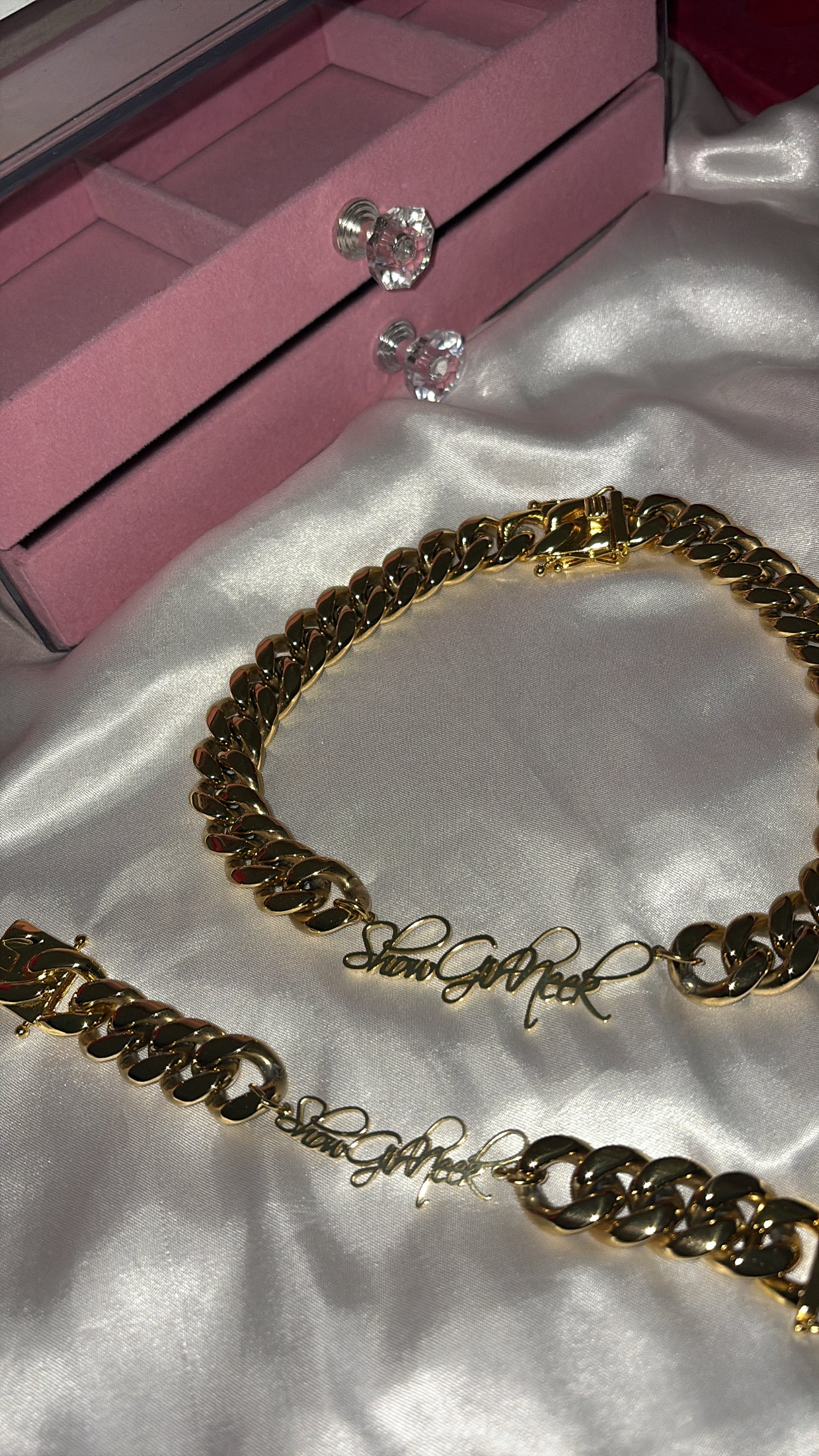 IT Girl Custom Set